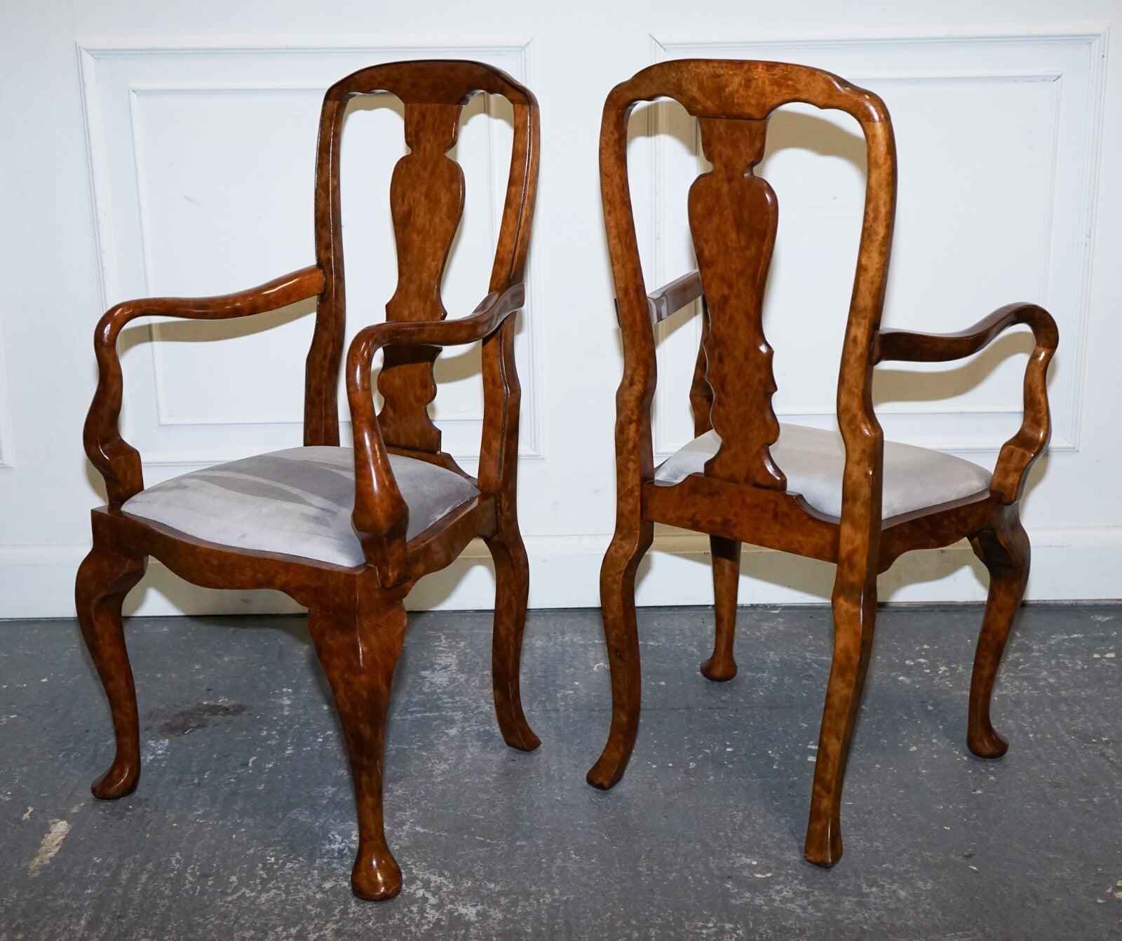 1920'S ART DECO PAIR OF QUEEN ANNE STYLE BURR WALNUT HALLWAY ELBOW ARMCHAIRS