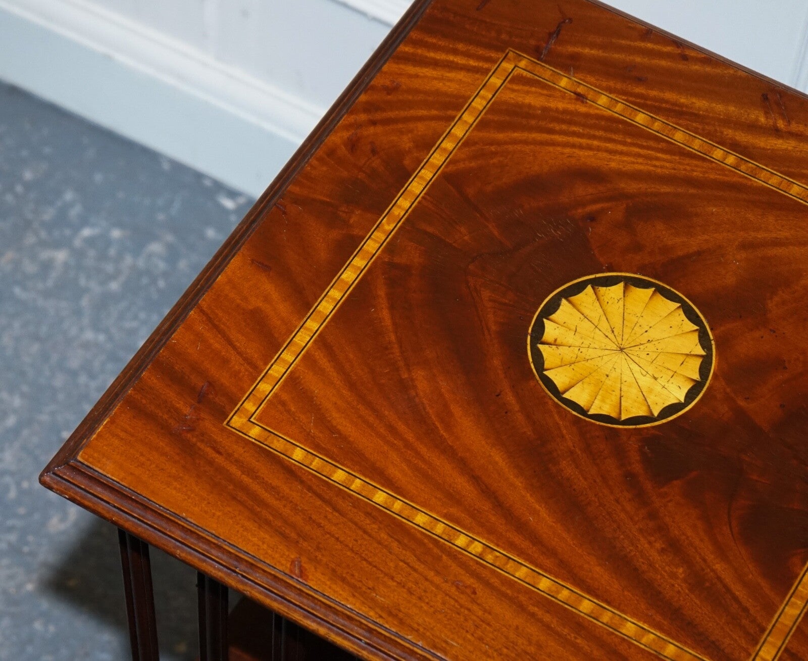 MID CENTRY SHERATON REVIVAL INLAID REVOLVING BOOKCASE END TABLE ON CASTORS