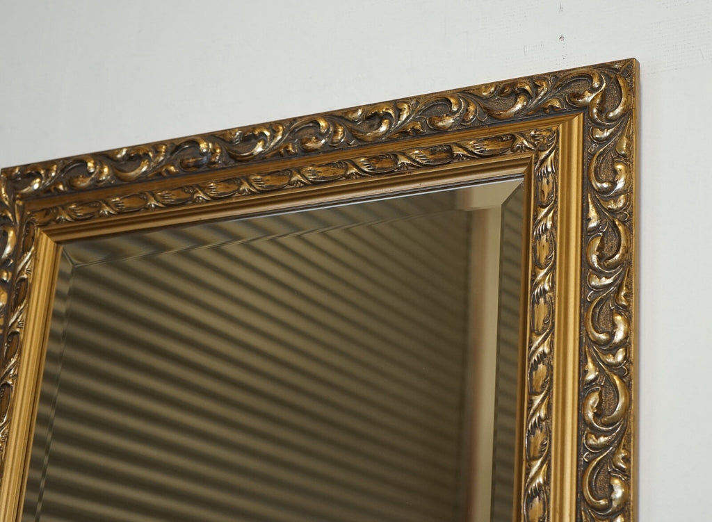 VINTAGE PETITE GOLD ORNATE BEVELLED MIRROR