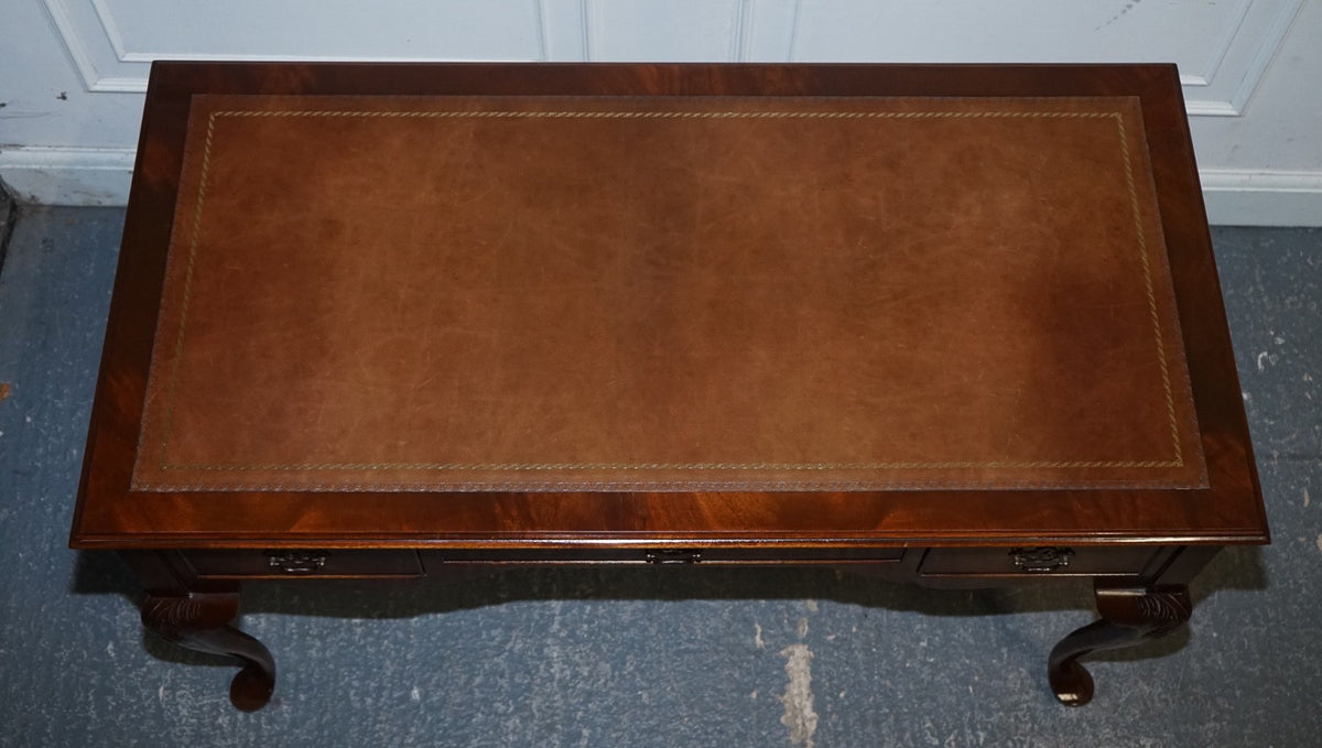 ENGLISH ANTIQUE STYLE WRITING DESK WITH BROWN LEATHER GOLD EMBOSSED TOP