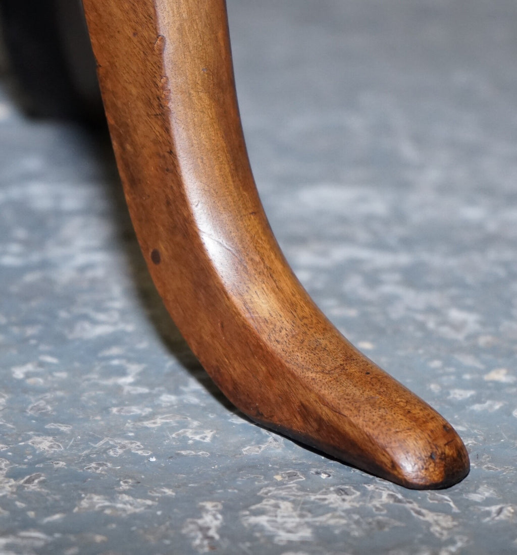 ANTIQUE WALNUT PIE CRUST WINE LAMP END SIDE OCCASIONAL TABLE WITH LOTS OF PATINA