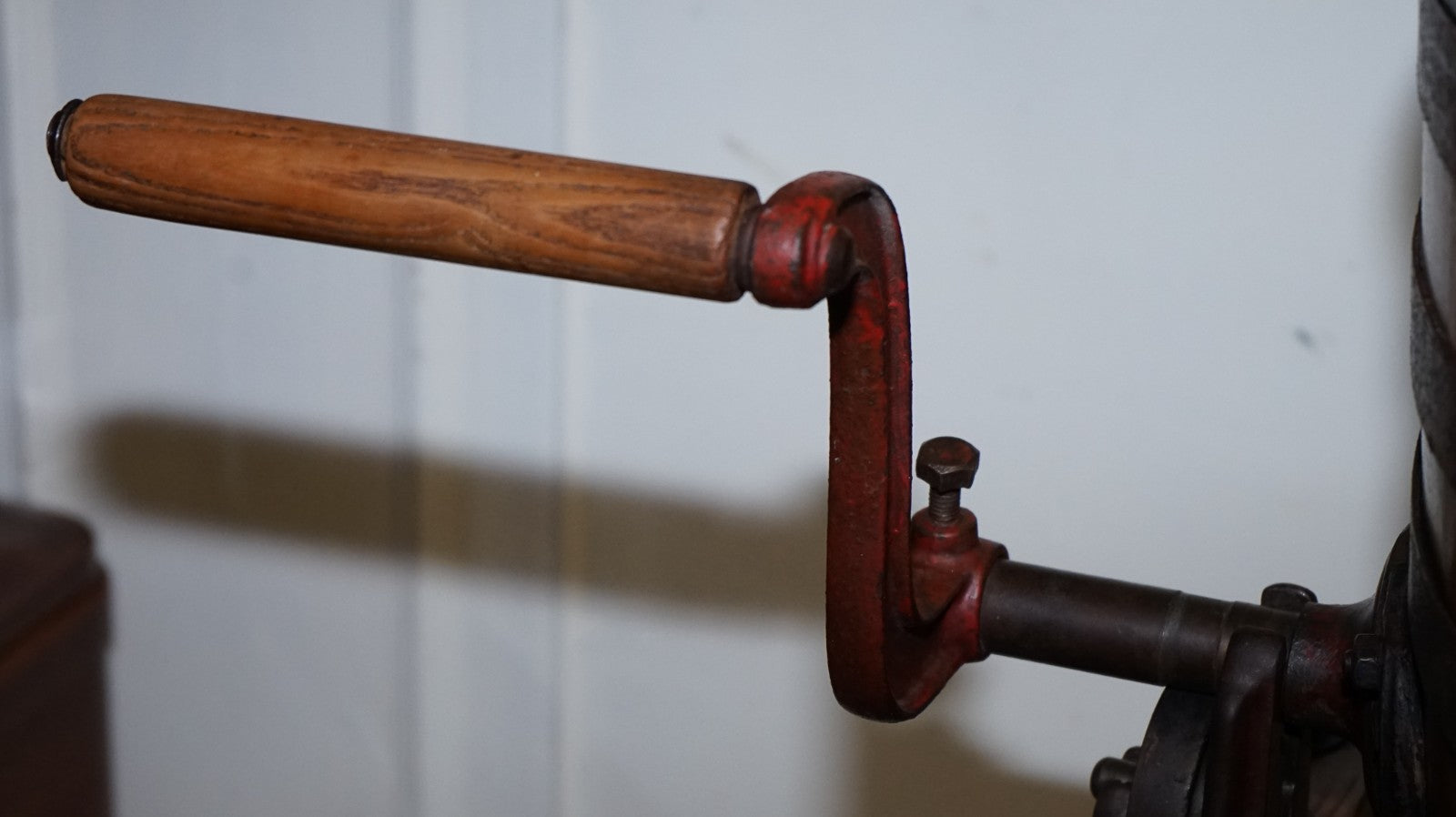 ANTIQUE VICTORIAN CIRCA 1885 ENGLISH G. LLEWELLIN & SONS BUTTER CHURN