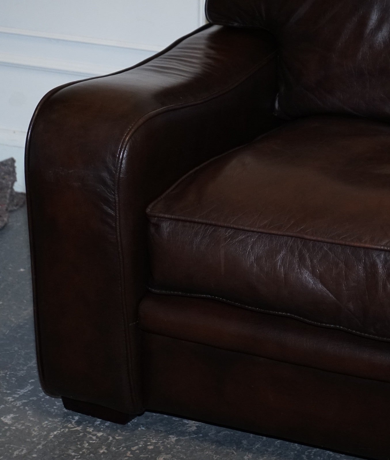 LOVELY VINTAGE CLUB BROWN LEATHER TWO TO THREE SOFA