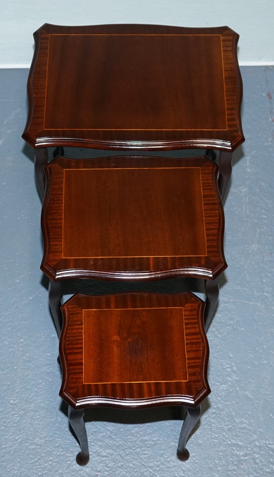 VINTAGE HARDWOOD NEST OF TABLES WITH iNLAY QUEEN ANNE STYLE