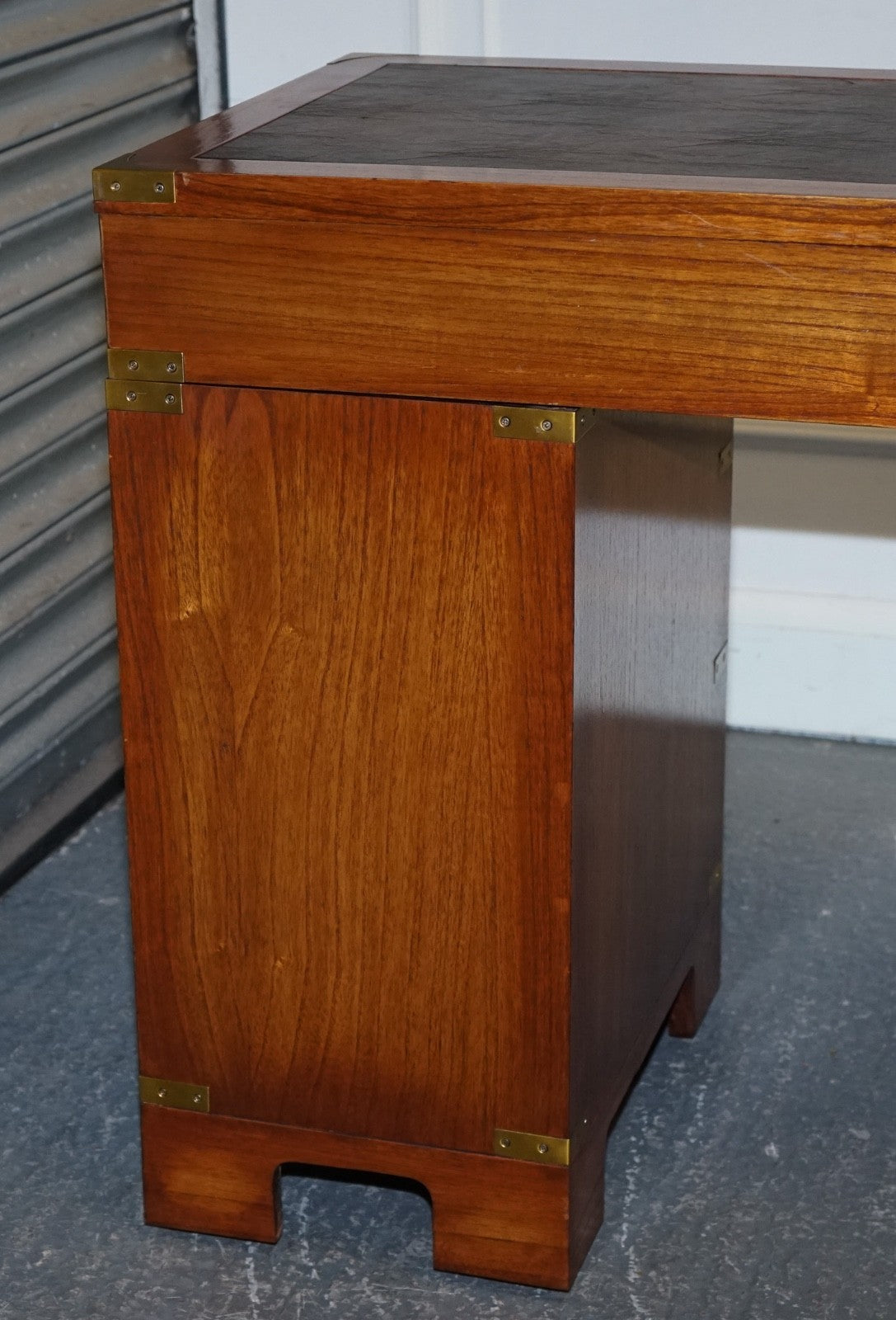 VINTAGE MILITARY CAMPAIGN TWIN PEDESTAL DESK WITH BRASS FITTINGS
