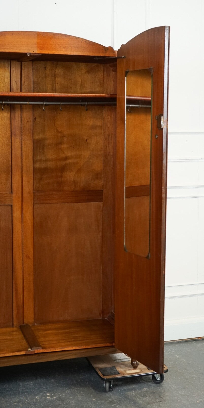 LOVELY ART DECO LARGE BURR WALNUT WARDROBE