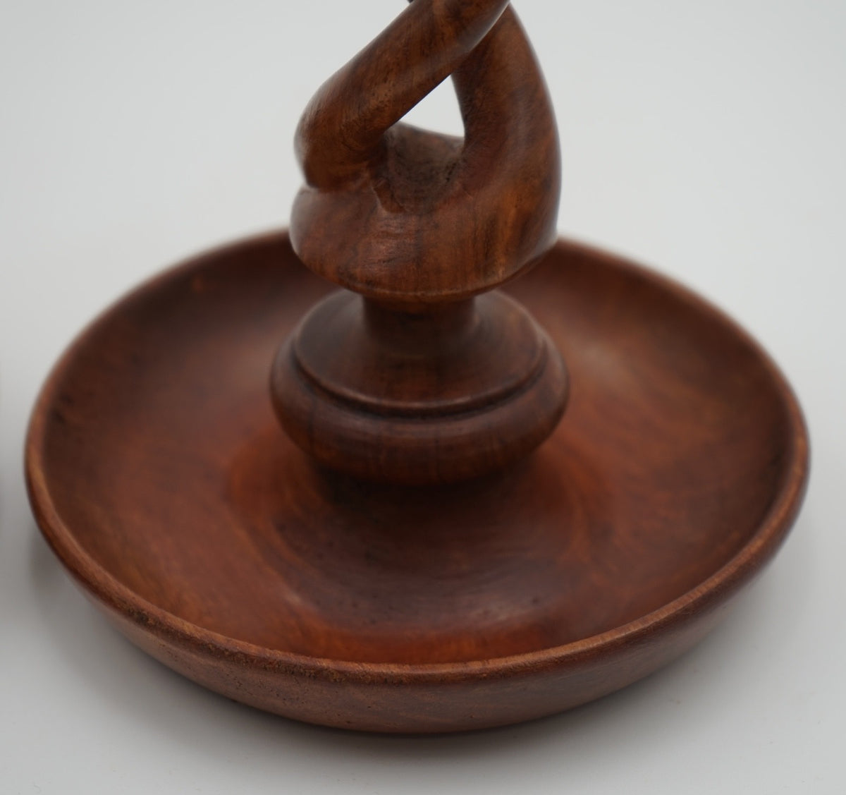 EARLY ViCTORIAN PAIR OF ENGLISH OAK BARLEY TWIST CANDLE STICKS (2)