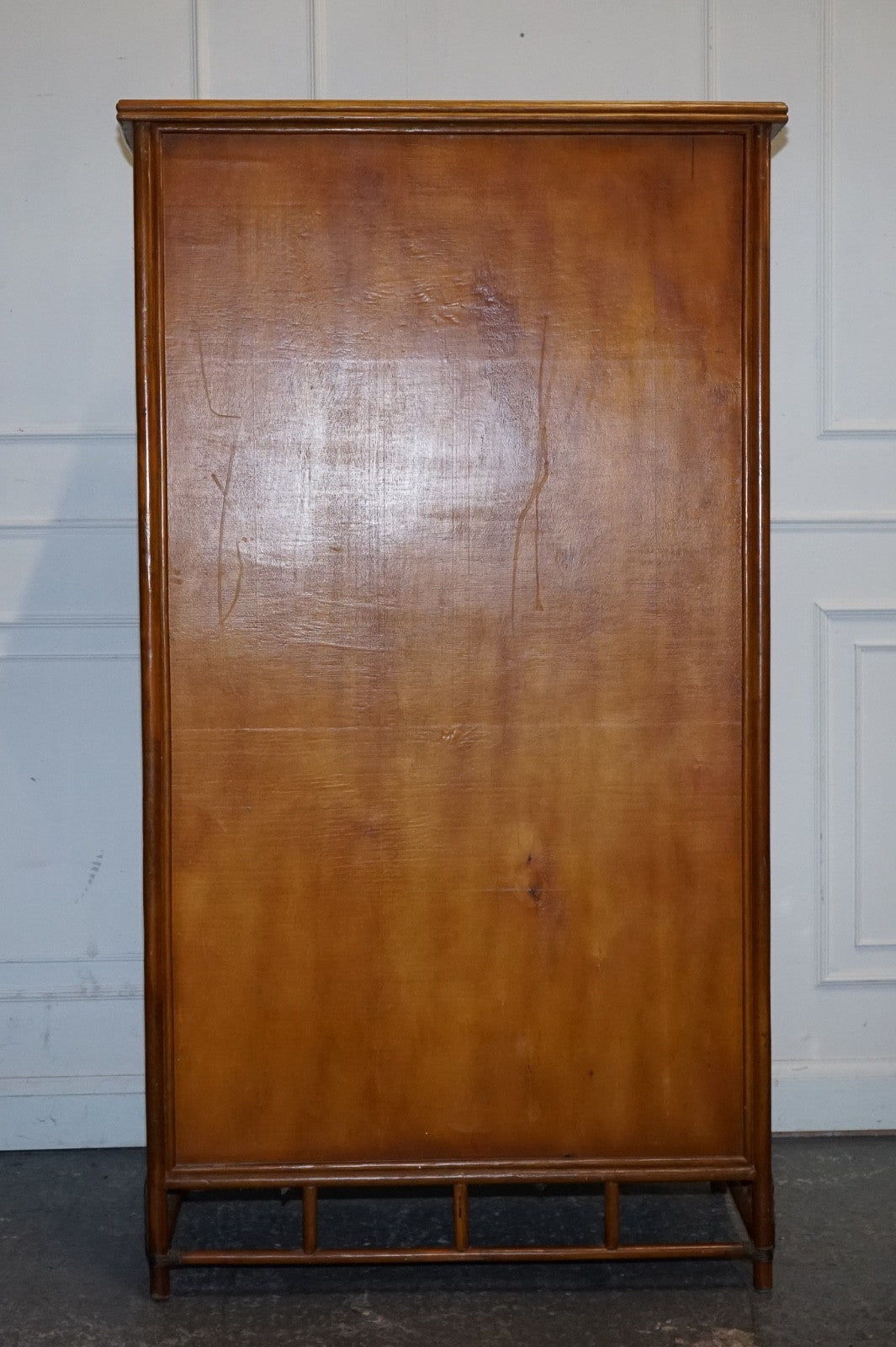 CIRCA 1970'S WOVEN WICKER ARMOIRE WARDROBE WITH ONE DRAWER (2/2)