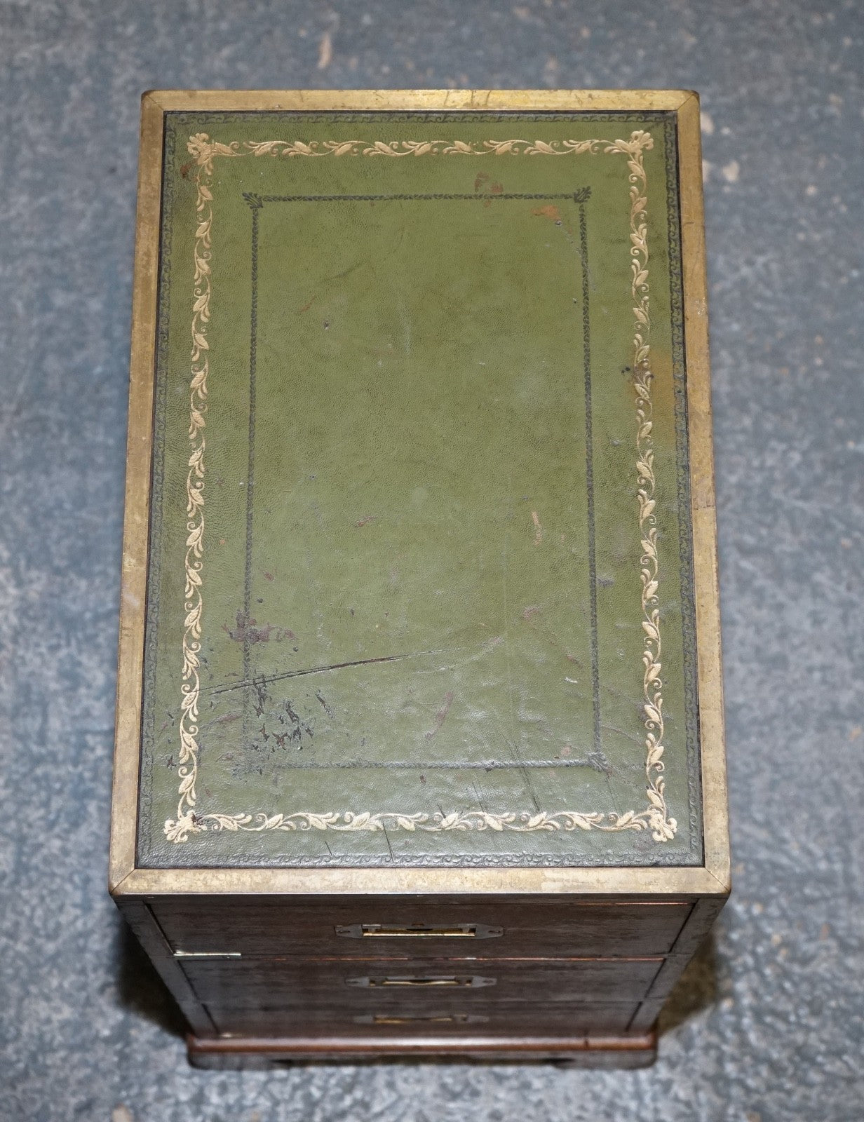 VINTAGE MILITARY CAMPAIGN BEDSIDE NIGHTSTAND SIDE TABLE WITH THREE DEEP DRAWERS