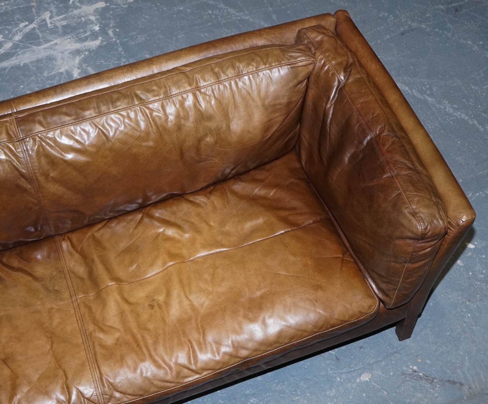LARGE COMFORTABLE HALO GROUCHO BROWN LEATHER THREE SEATER SOFA