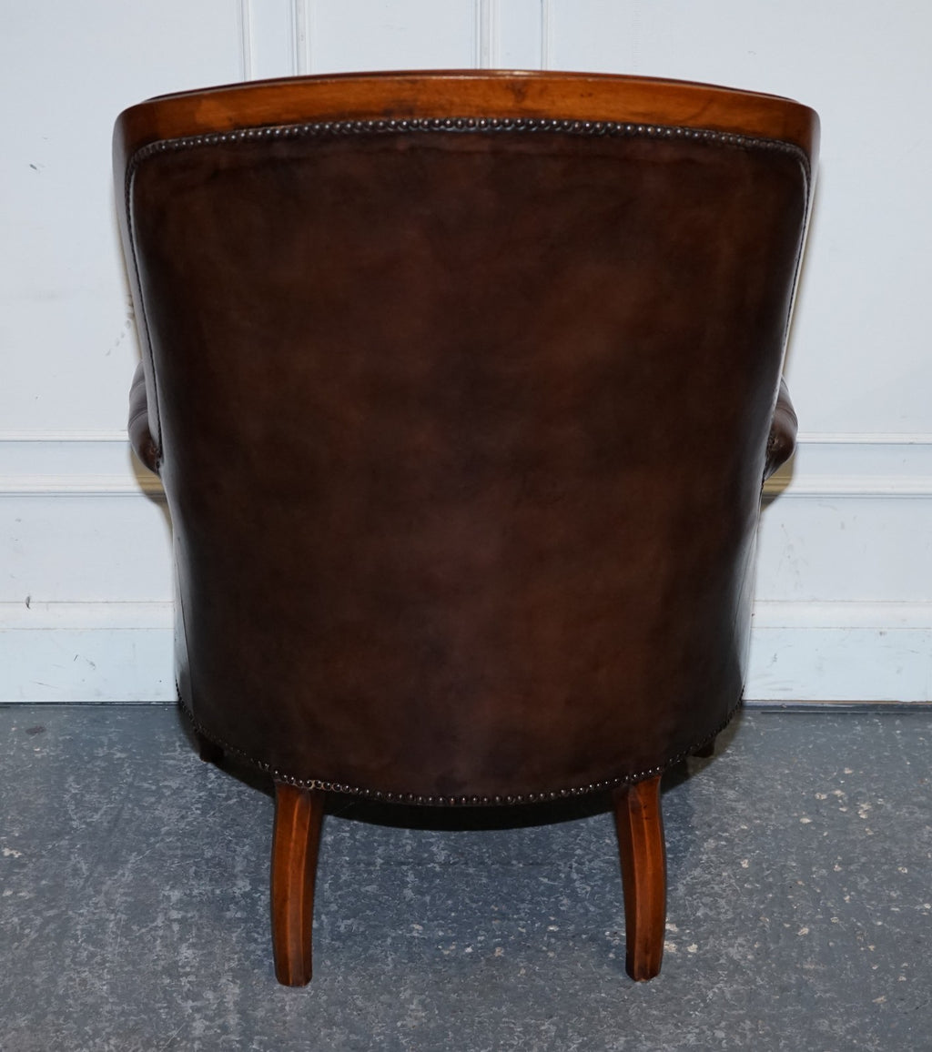 ANTIQUE SHOW FRAMED VICTORIAN CHESTERFIELD DYED LEATHER ARMCHAIR & FOOTSTOOL