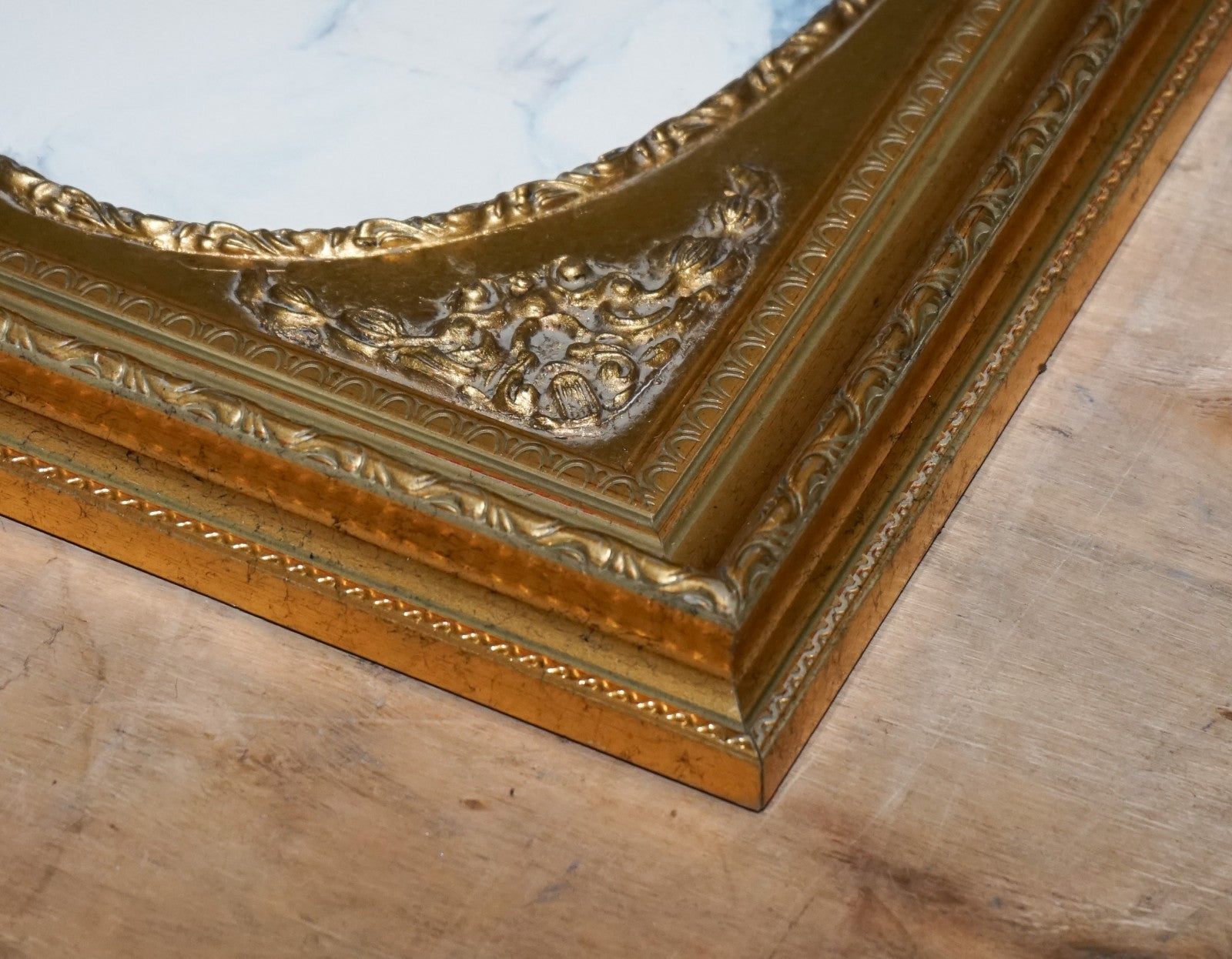 VINTAGE VICTORIAN STYLE PRINT TWO SISTERS POSING GITLED FRAME 52 X 42 CM