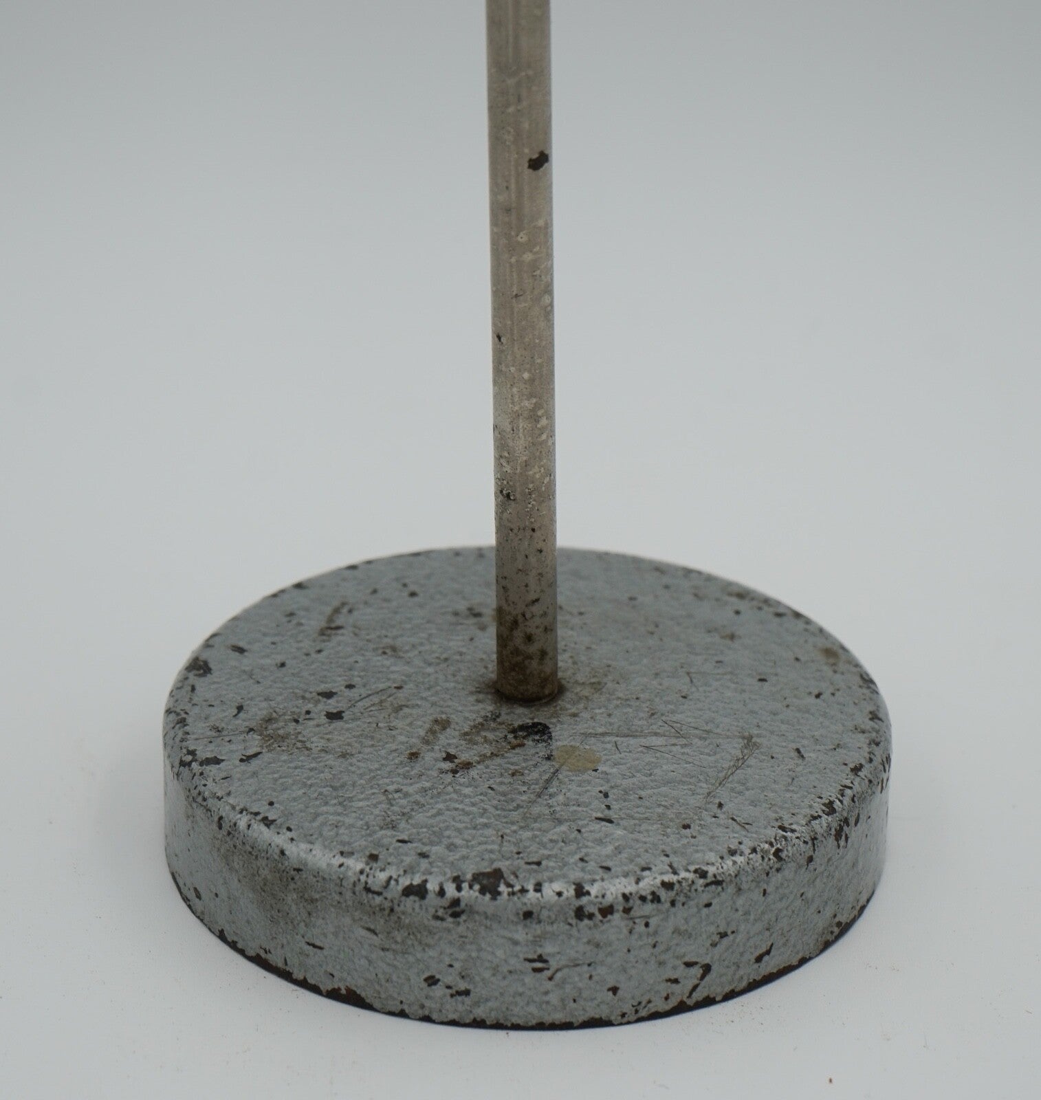 1940'S ENGLISH SALVAGED LABORATORY SCHOOL TABLE ADJUSTABLE LIGHT 005