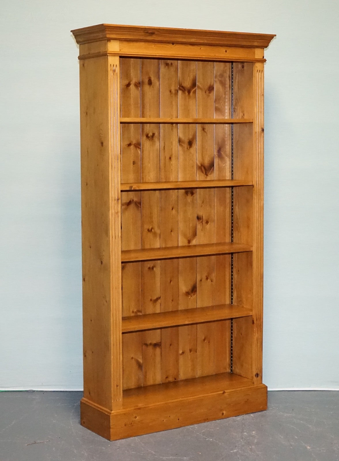 VINTAGE PINE OPEN BOOKCASE DISPLAY CABINET WiTH 5 SHELVES