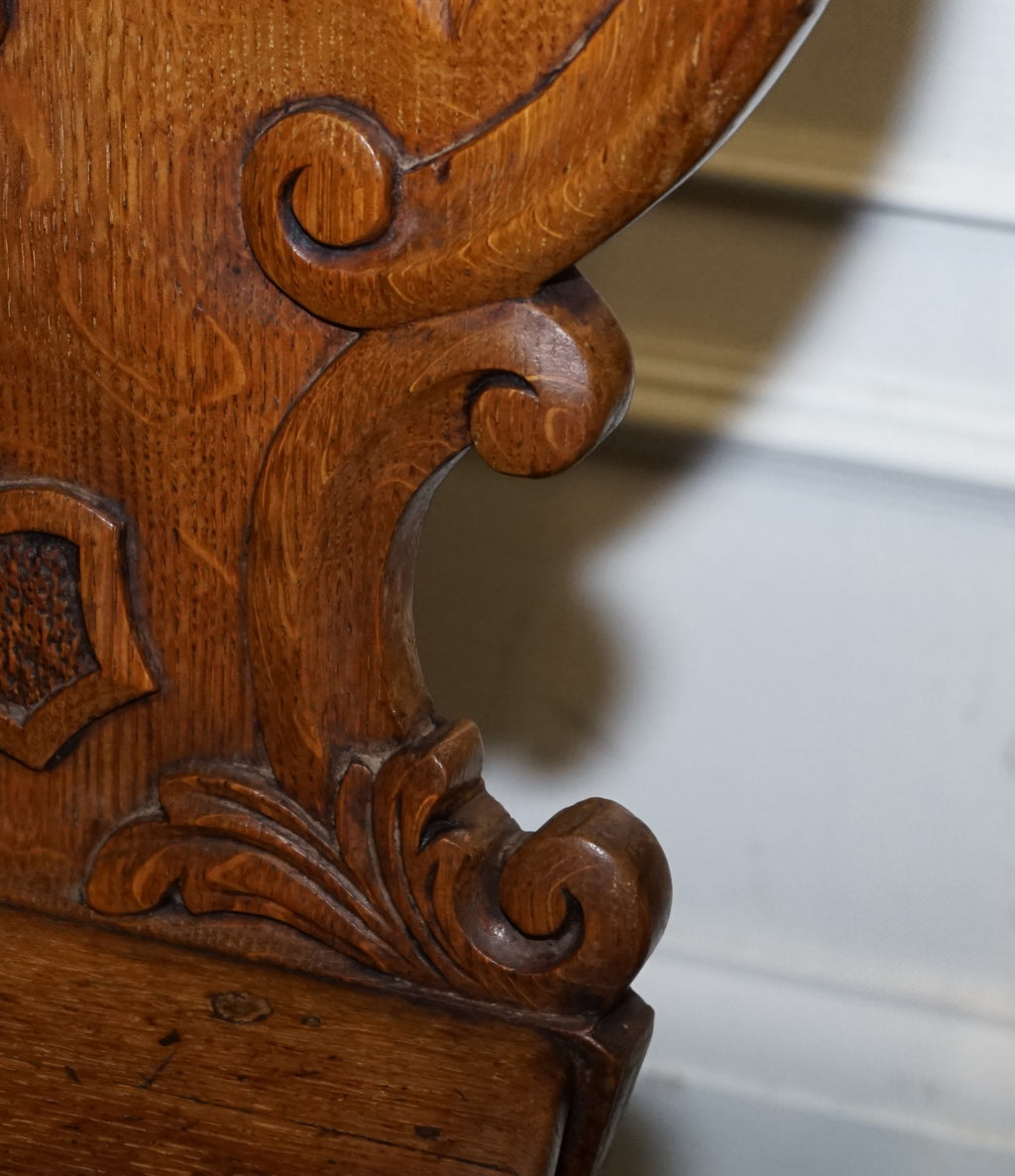 ANTIQUE PAIR OF VICTORIAN SOLID OAK CARVED HALLWAY CHAIRS WITH LION PAW FEET
