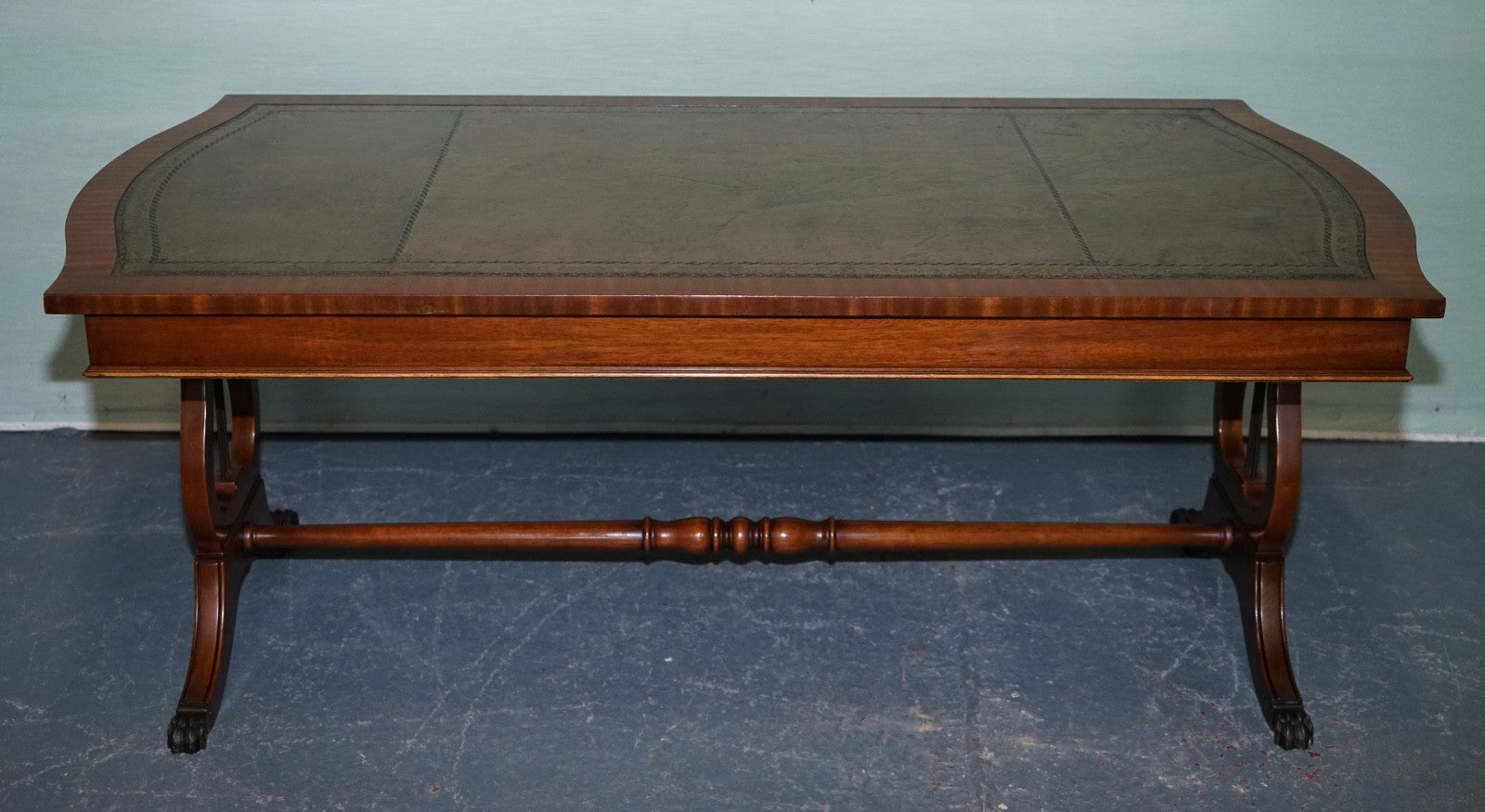 LARGE VINTAGE HUNTER GREEN LEATHER TOP COFFEE TABLE