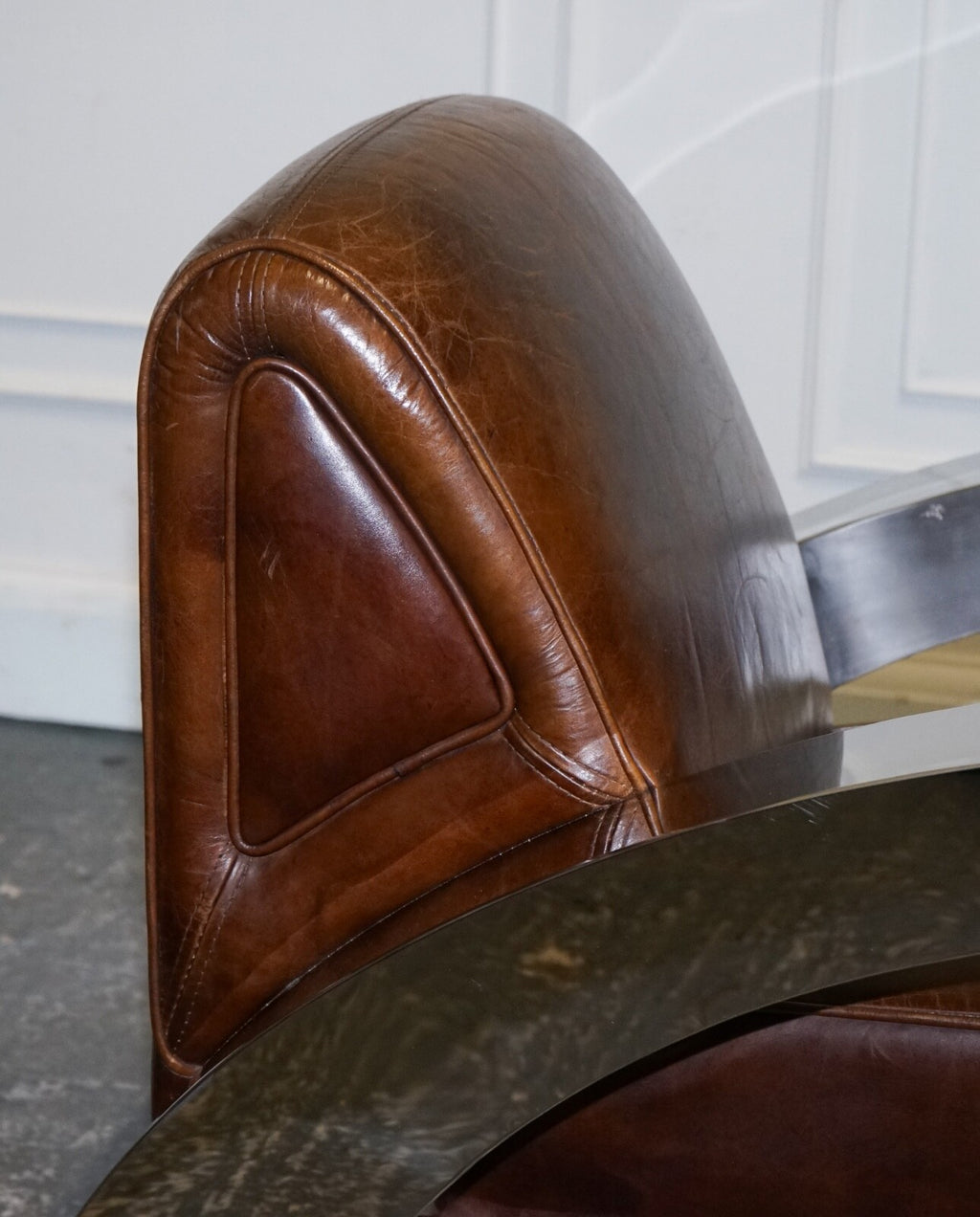 STUNNING PAIR OF FRENCH ART DECO CHROME AVIATOR HERITAGE BROWN LEATHER ARMCHAIRS