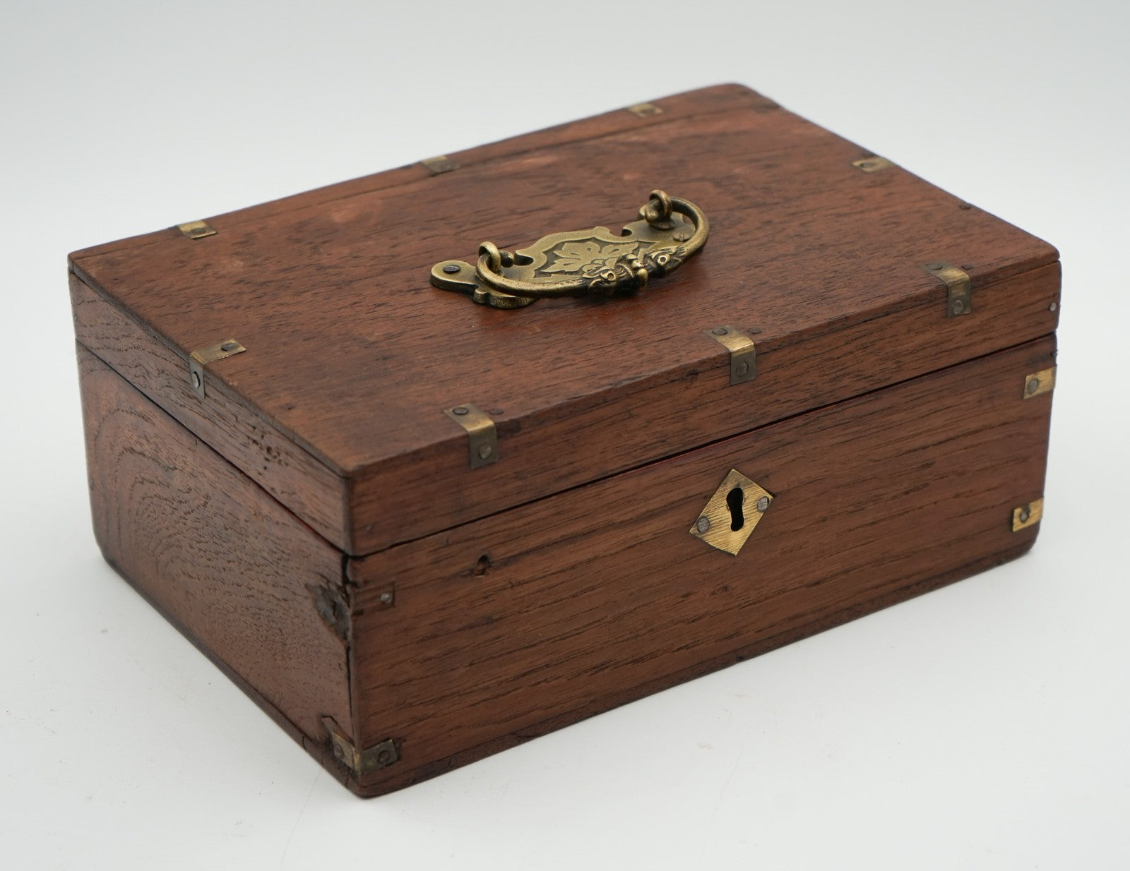 ANTIQUE TRADITIONAL CHINESE MAHJONG GAME SET WITH 144 TILES