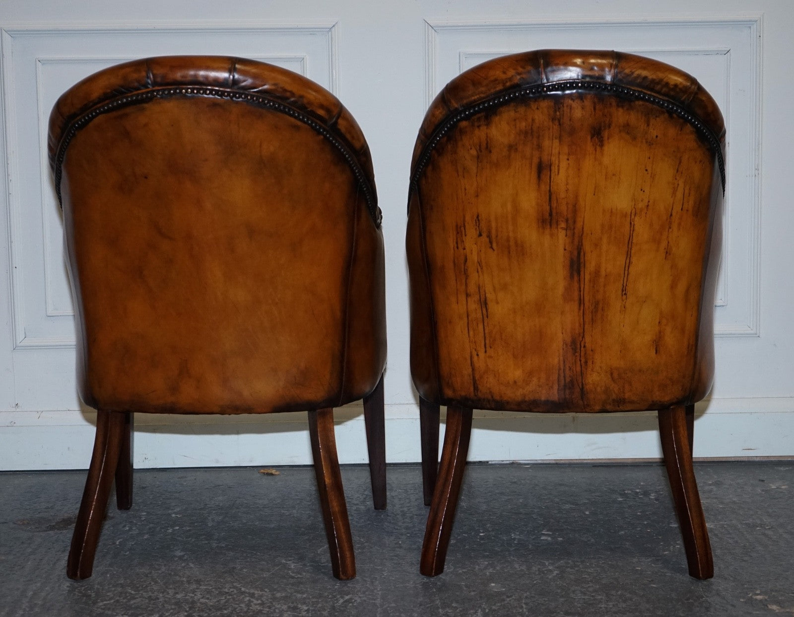 SET OF FOUR ENGLISH CHESTERFIELD HAND DYED LEATHER OFFICE LIBRARY TUB CHAIRS