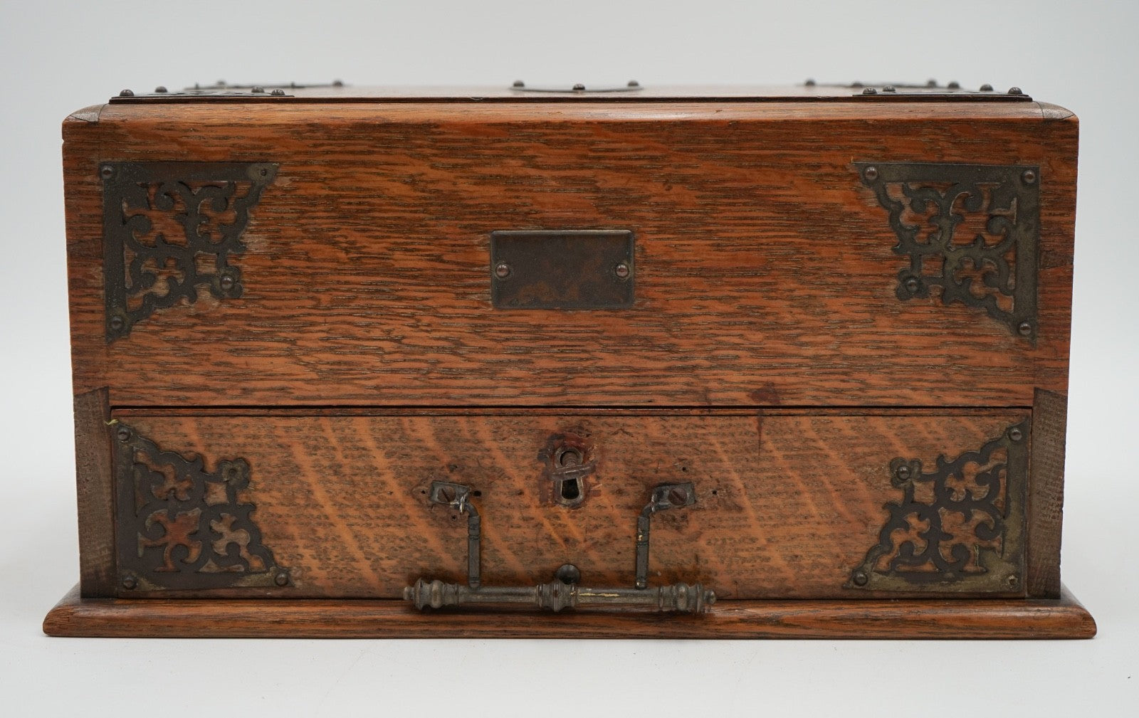ANTIQUE ASIAN ORIENTAL MAHJONG SET OF 148 TILES IN EDWARDIAN OAK BOX