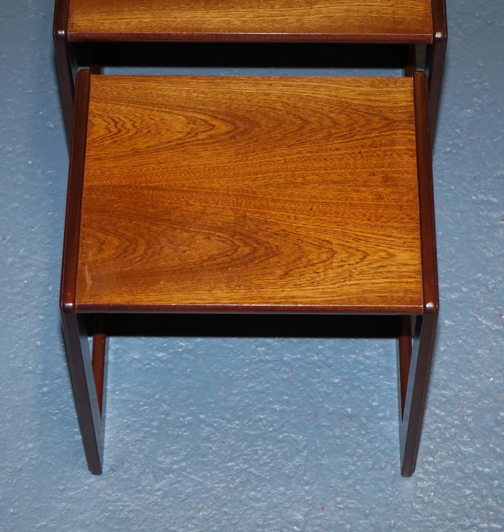 BRITISH G PLAN MID CENTURY HARDWOOD TEAK NESTING TABLES SLEEK MINIMALIST