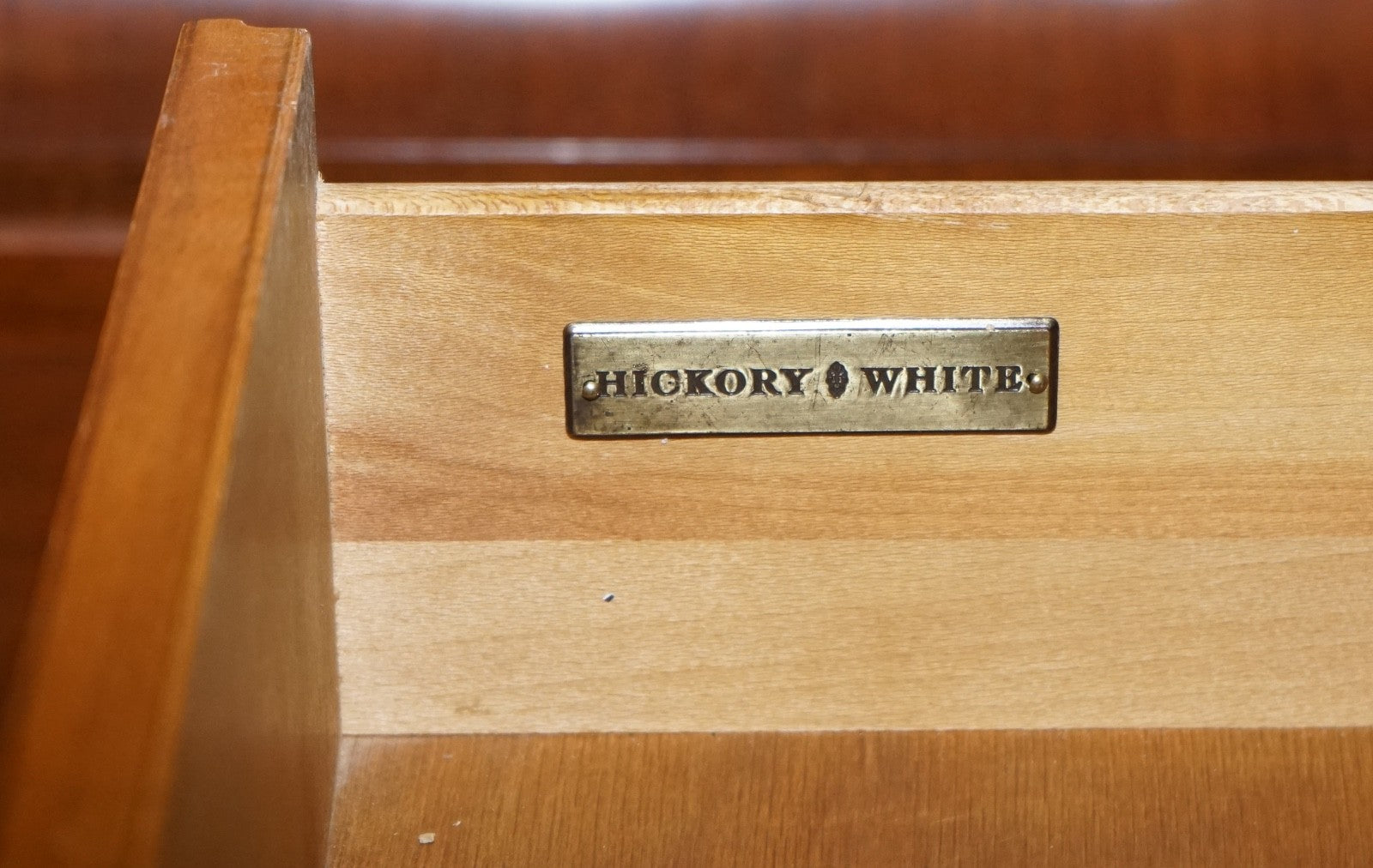 AMERICAN HICKORY WHITE GENESIS BIEDERMEIER DRESSER SIDEBOARD BANK OF DRAWERS