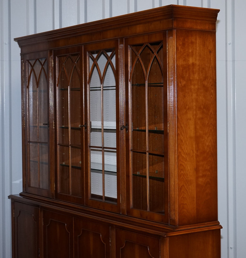 ANTIQUE GEORGIAN STYLE YEW WOOD FOUR DOOR DISPLAY CABINET BOOKCASE