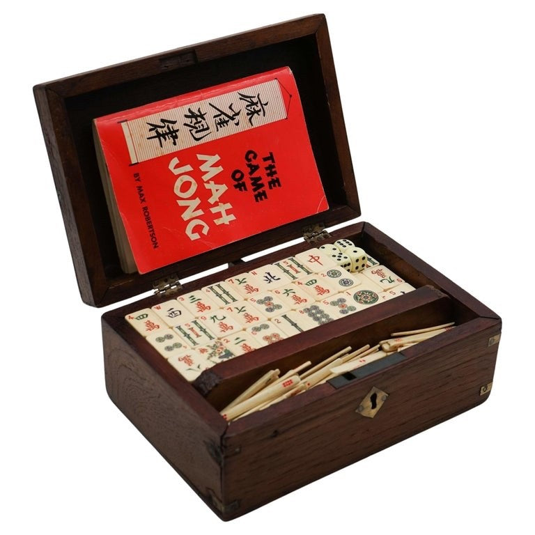 ANTIQUE TRADITIONAL CHINESE MAHJONG GAME SET WITH 144 TILES