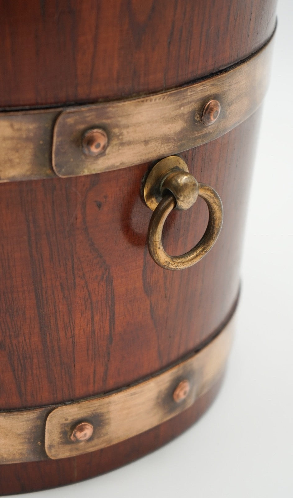 ANTIQUE R A LISTER & CO OAK 1900s EDWARDIAN BUCKET WITH BRASS BRACES