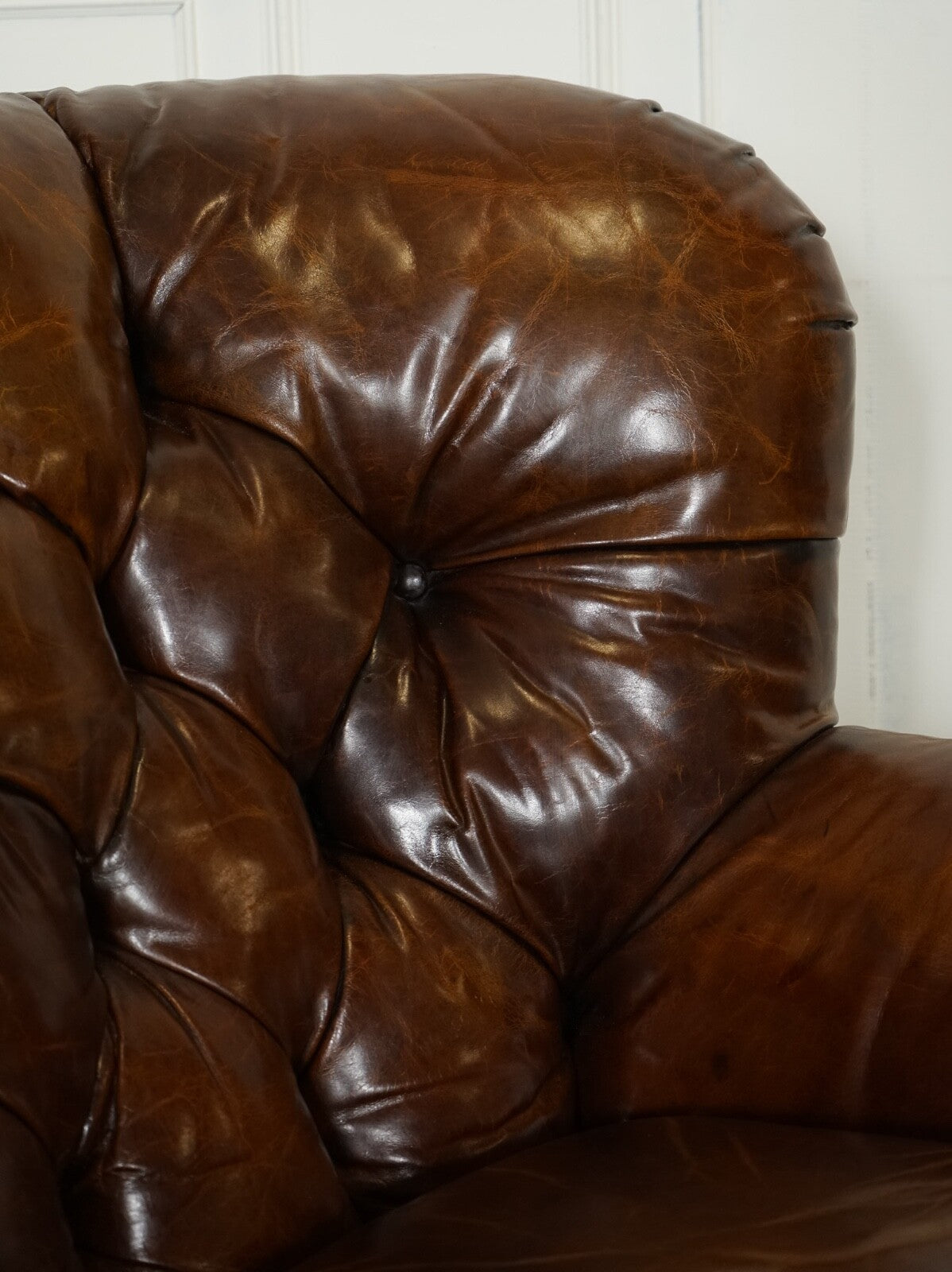 FULLY RESTORED HAND DYED LEATHER WRITERS READING ARMCHAIR WITH FOOTSTOOL