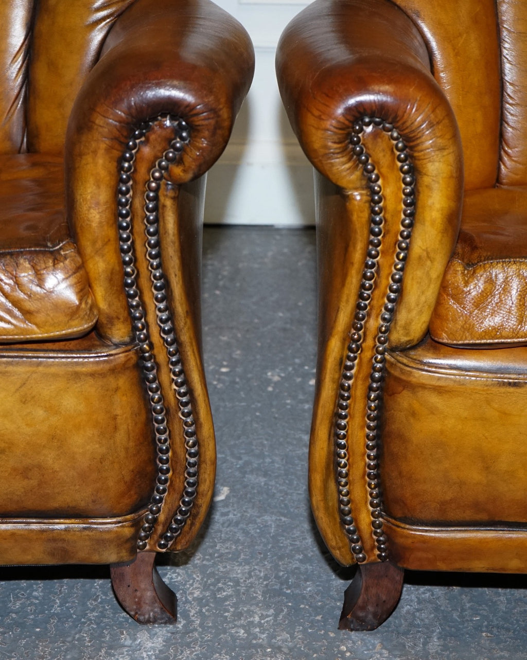 VINTAGE PAIR OF ART DECO STYLE HAND DYED LEATHER SHELL ARM CHAIRS