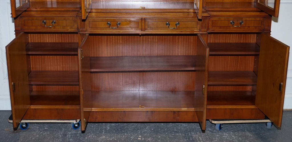 STUNNING GEORGIAN STYLE  BURR YEW BREAKFRONT FOUR DOOR DISPLAY CABINET BOOKCASE