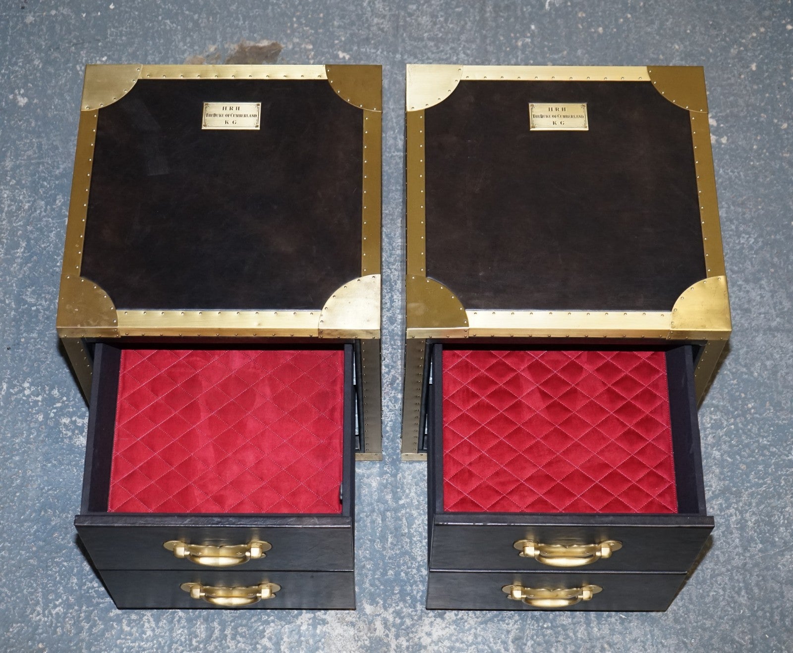 TIMOTHY OULTON CUMBERLAND COLLECTION PAIR BEDSIDE NIGHTSTANDS RED VELVET LINING