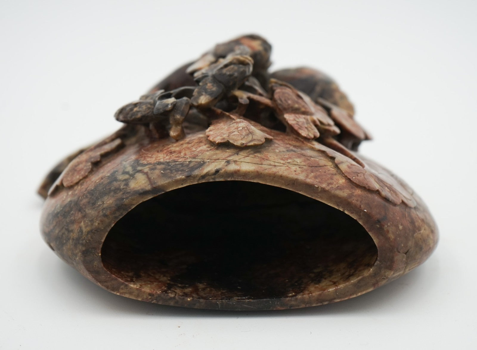 EARLY 20TH CENTRY ORIENTAL CHINESE HAND CARVED FLOWERS SOAPSTONE DECORATIVE POT