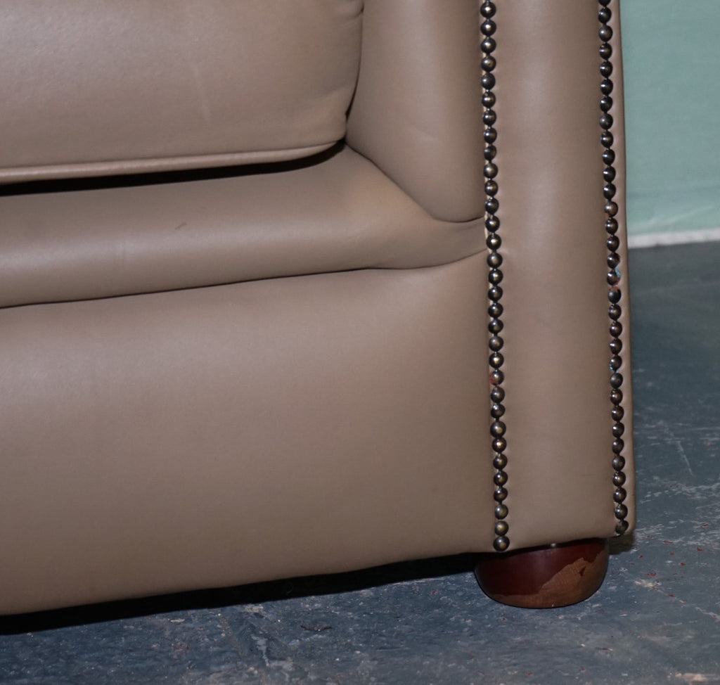 VINTAGE CHESTERFIELD ANDREW MUiRHEAD TAN LEATHER TUB TWO SEATER SOFA STUD DETAIL