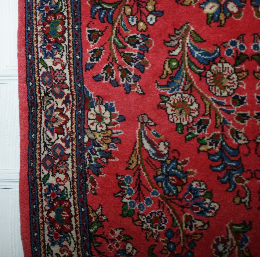 BEAUTIFUL VINTAGE  RED TURKISH CARPET HALLWAY RUNNER