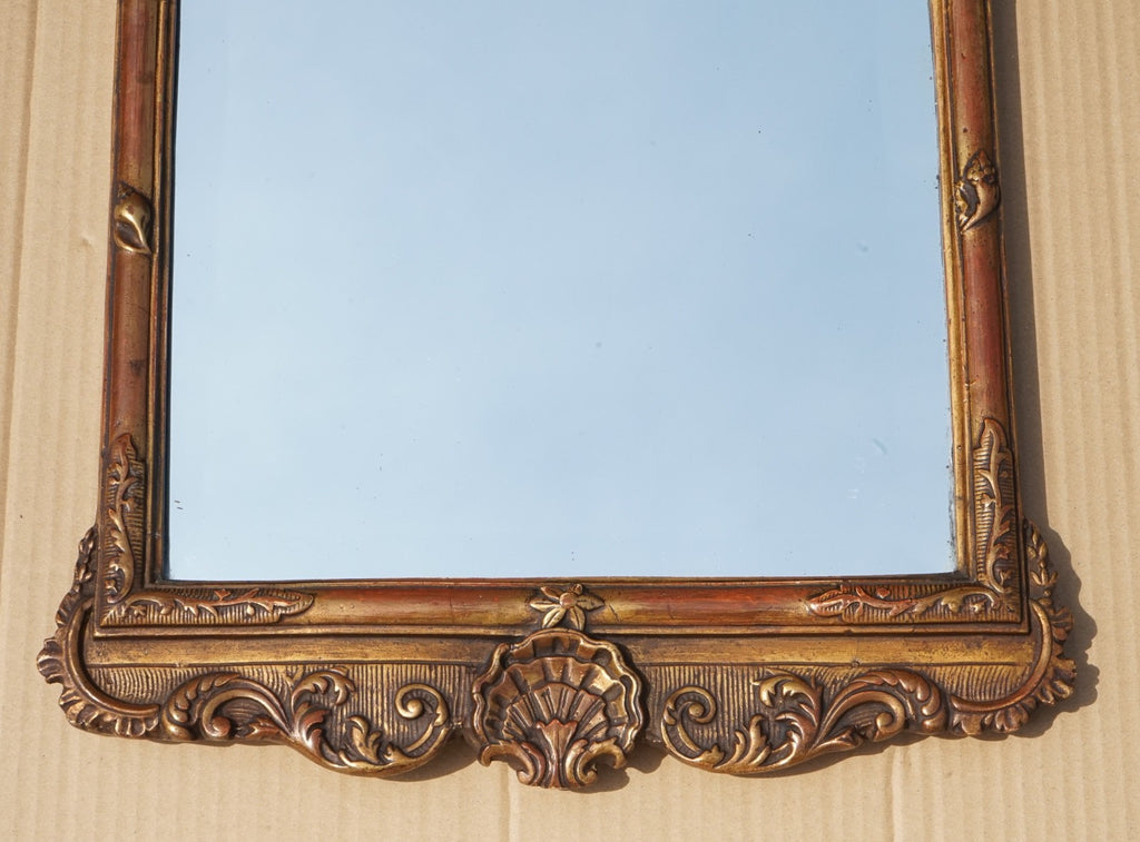 ANTIQUE GEORGE III CHIPPENDALE STYLE WALL MIRROR