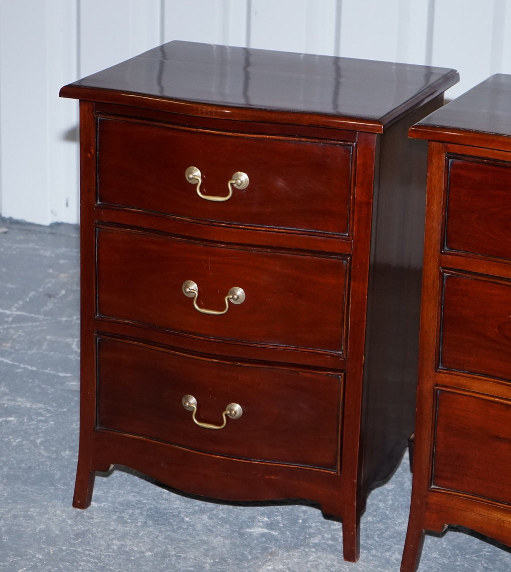 GEORGIAN REVIVAL STYLE SERPENTINE NIGHTSTANDS BEDSIDES BY BRIGHTS OF NETTLEBED