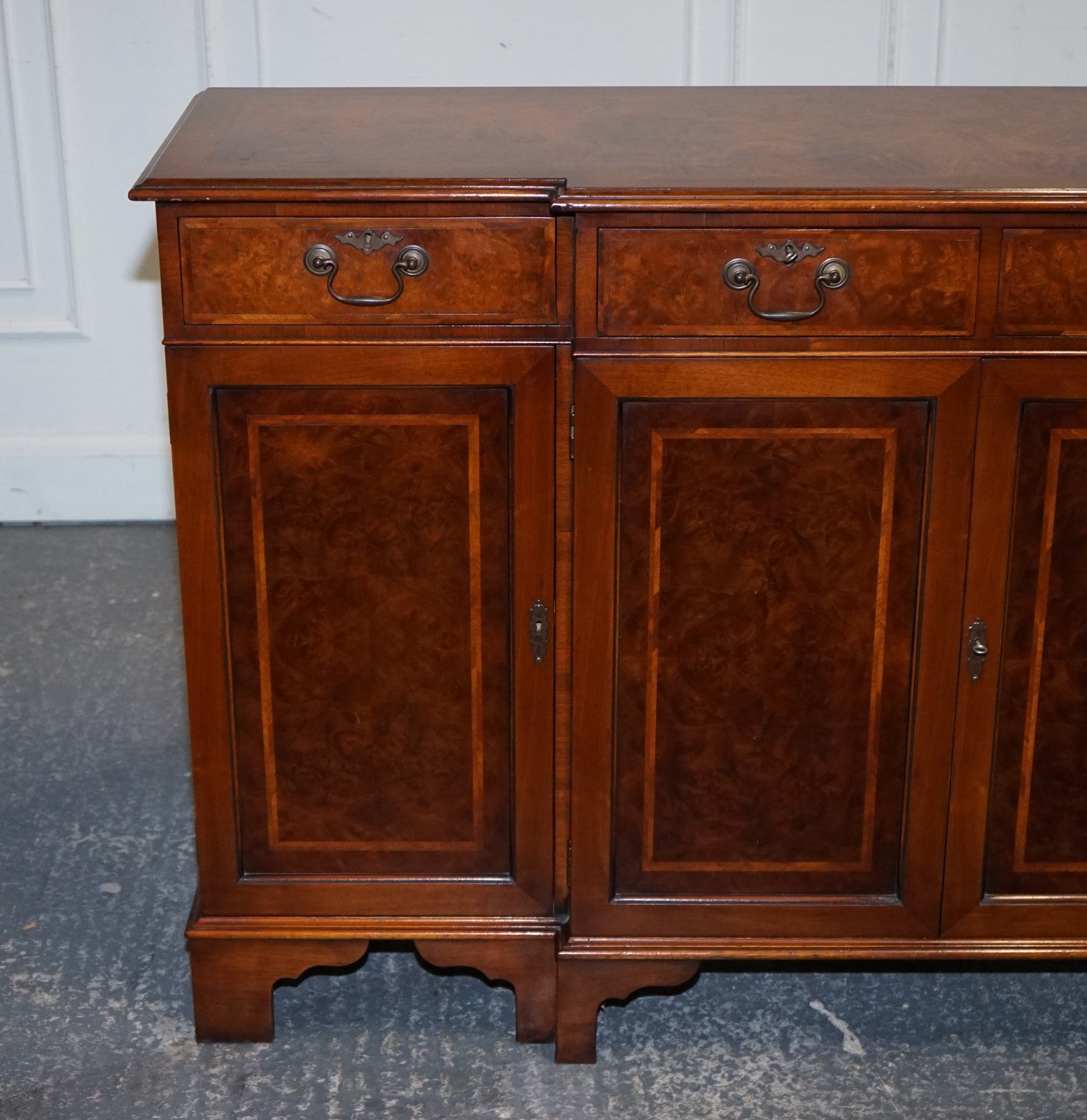 VINTAGE BURR WALNUT SIDEBOARD MADE BY JAN SMITH BRIGHTON