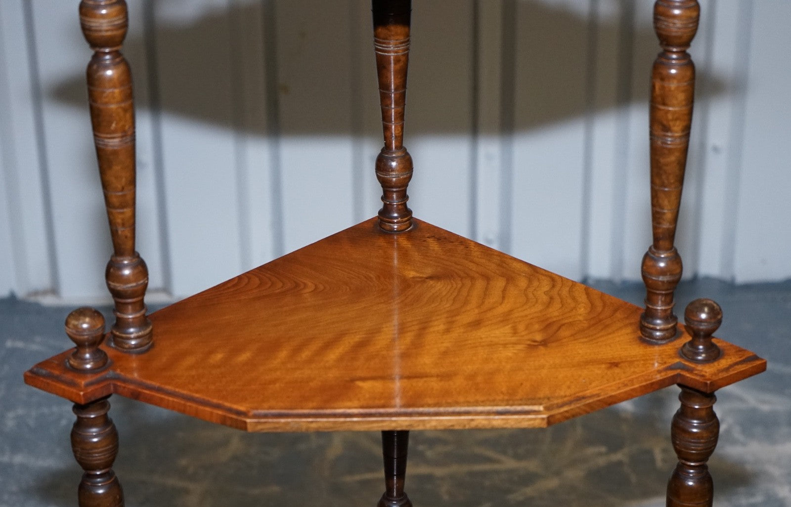 VICTORIAN ENGLISH INLAID BURR WALNUT CORNER WHATNOT STAND