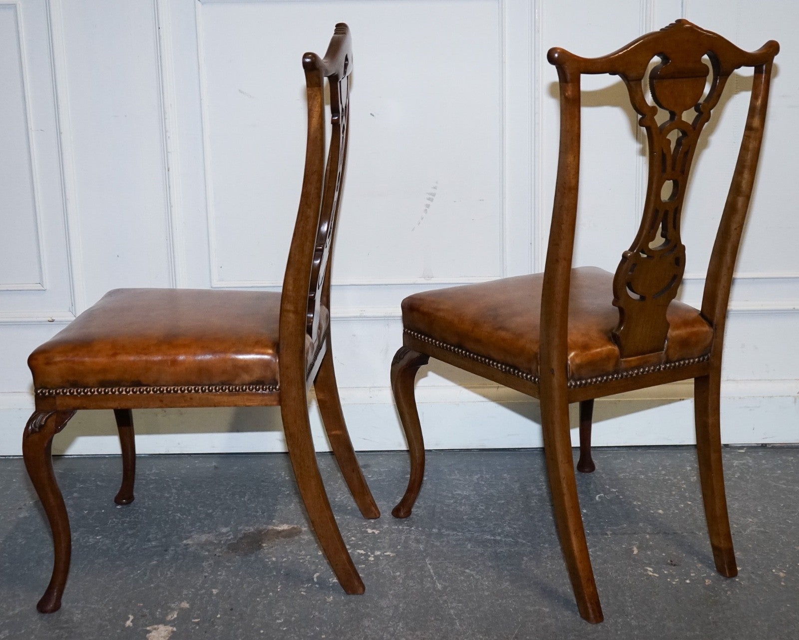 SCOTTISH VICTORIAN SET 12 RESTORED DYED LEATHER DINING CHAIRS BY JOHN TAYLOR