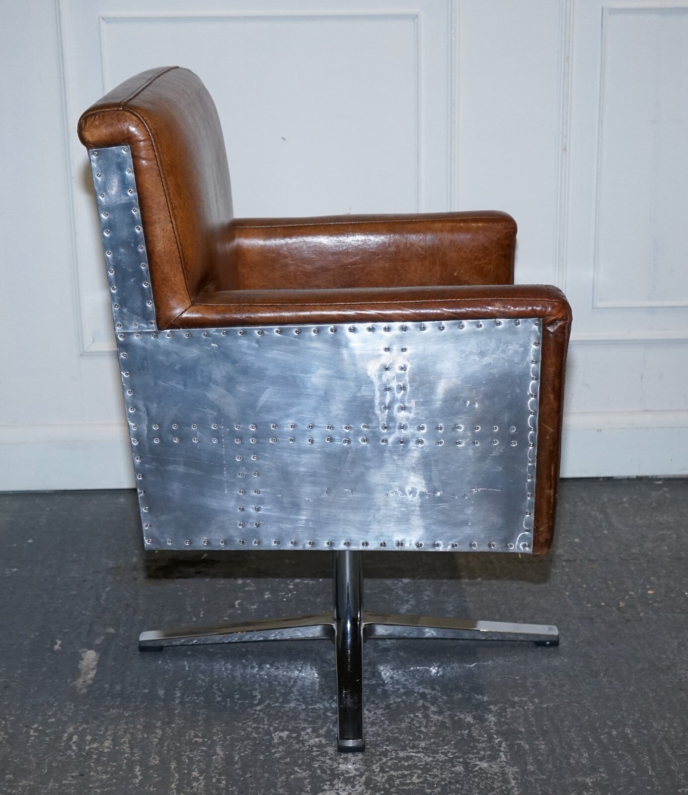 VINTAGE BROWN LEATHER AVIATOR METAL SWIVEL OFFICE CAPTAINS ARMCHAIR