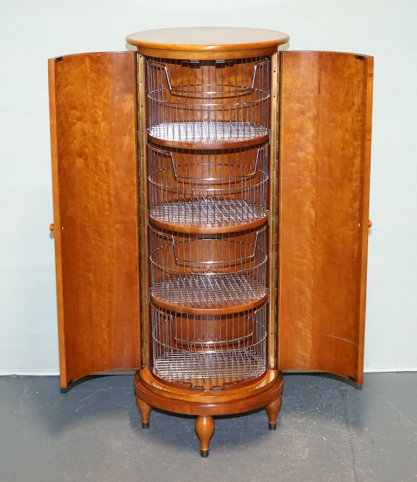 VINTAGE WALNUT WOOD WILLIS & GAMBIER PANTRY STORAGE CYLINDER CABINET