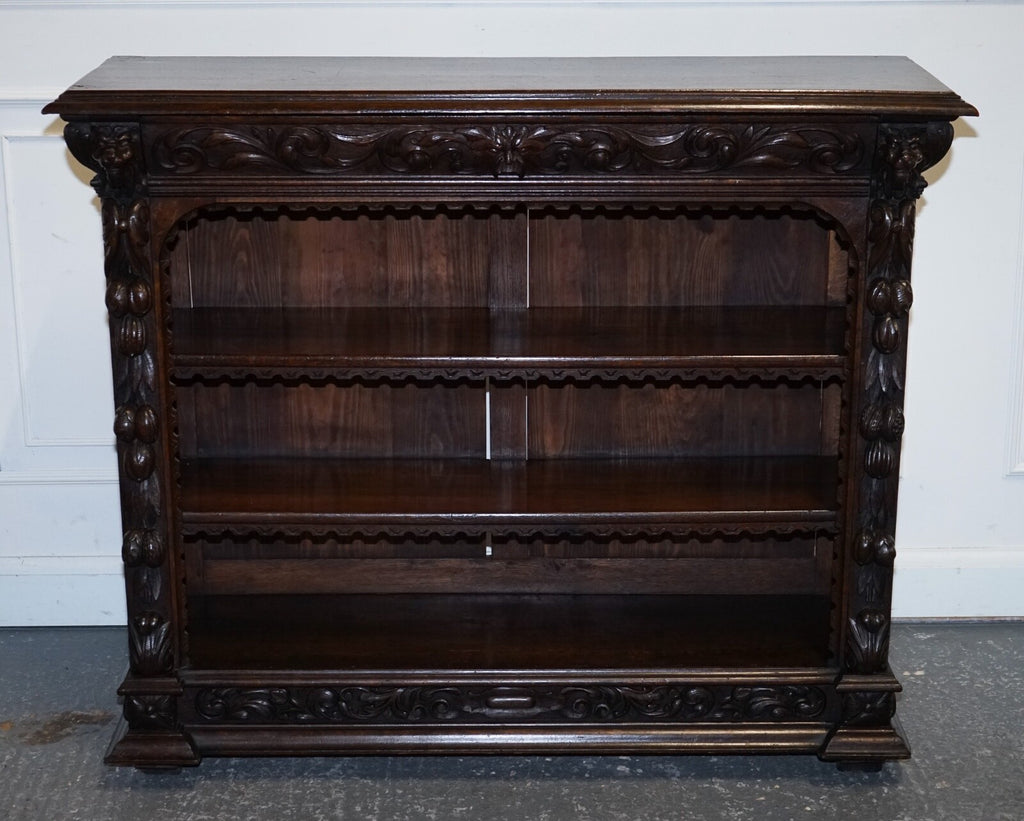 ANTIQUE CIRCA 1800 OAK GREENMAN & LIONHEADS DWARF OPEN BOOKCASE