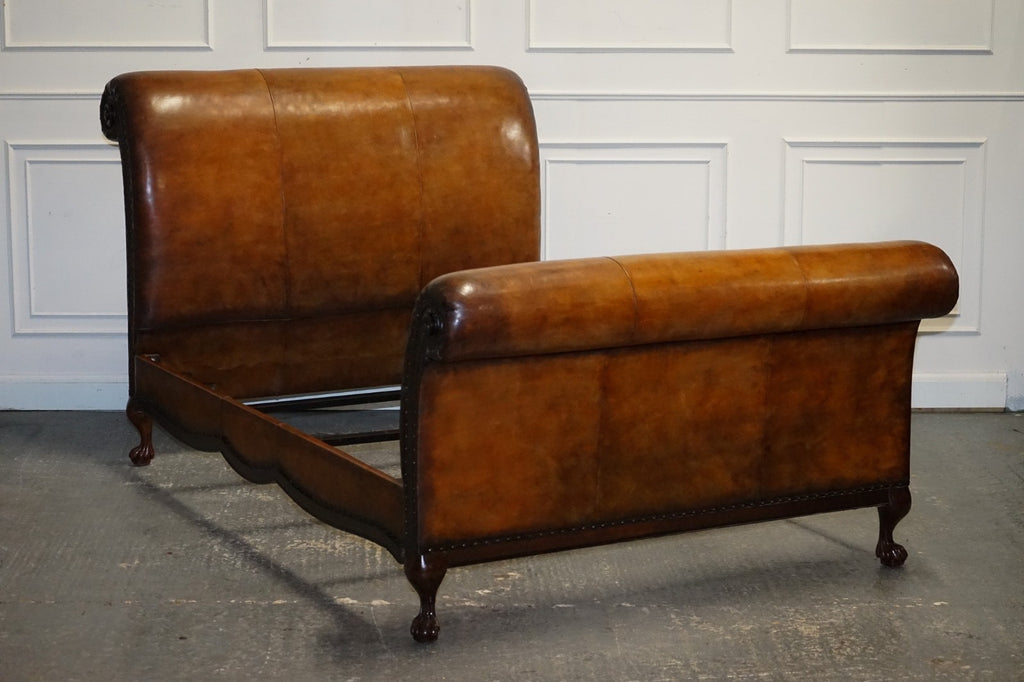 KINGSIZE HAND DYED LEATHER BONAPARTE CARVED BED AND SO TO BED RRP £14,000