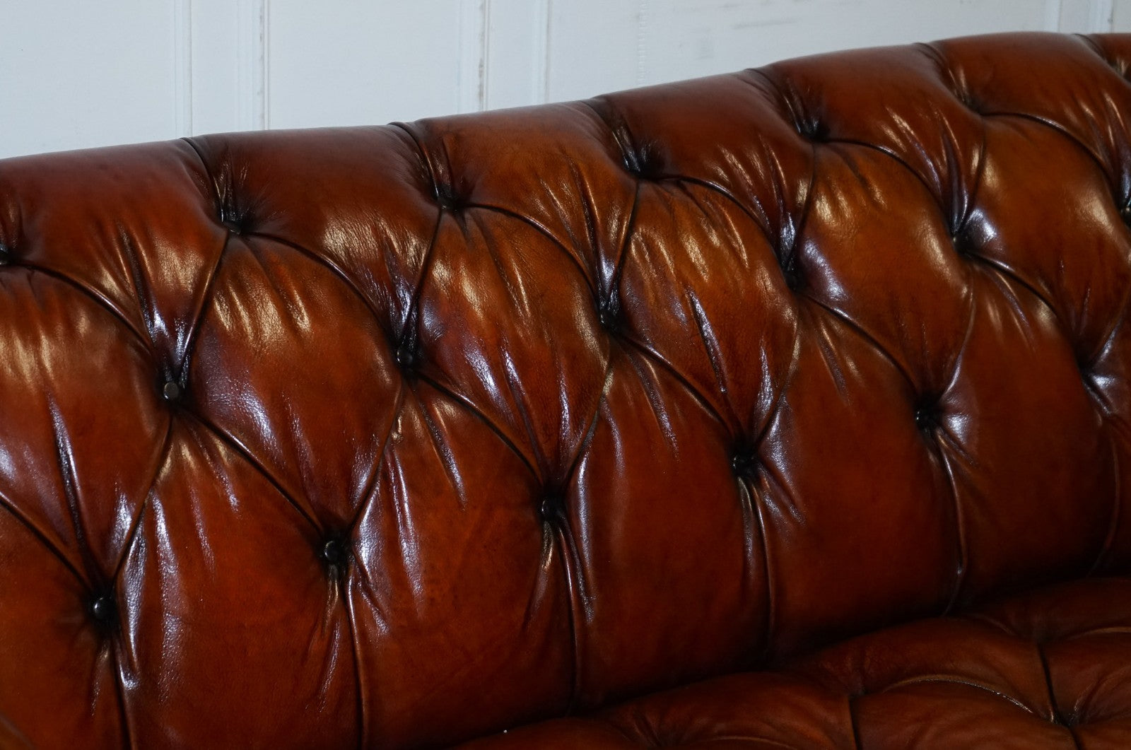RESTORED HAND DYED LEATHER 2.5 SEATER CHESTERFIELD TETRAD OSCAR SOFA