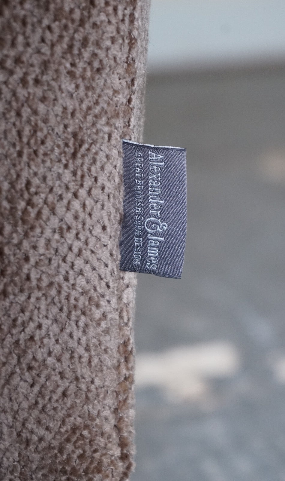 VINTAGE ALEXANDER & JAMES BLAKE 3 SEATER LEATHER & FABRIC SOFA RRP £2,240