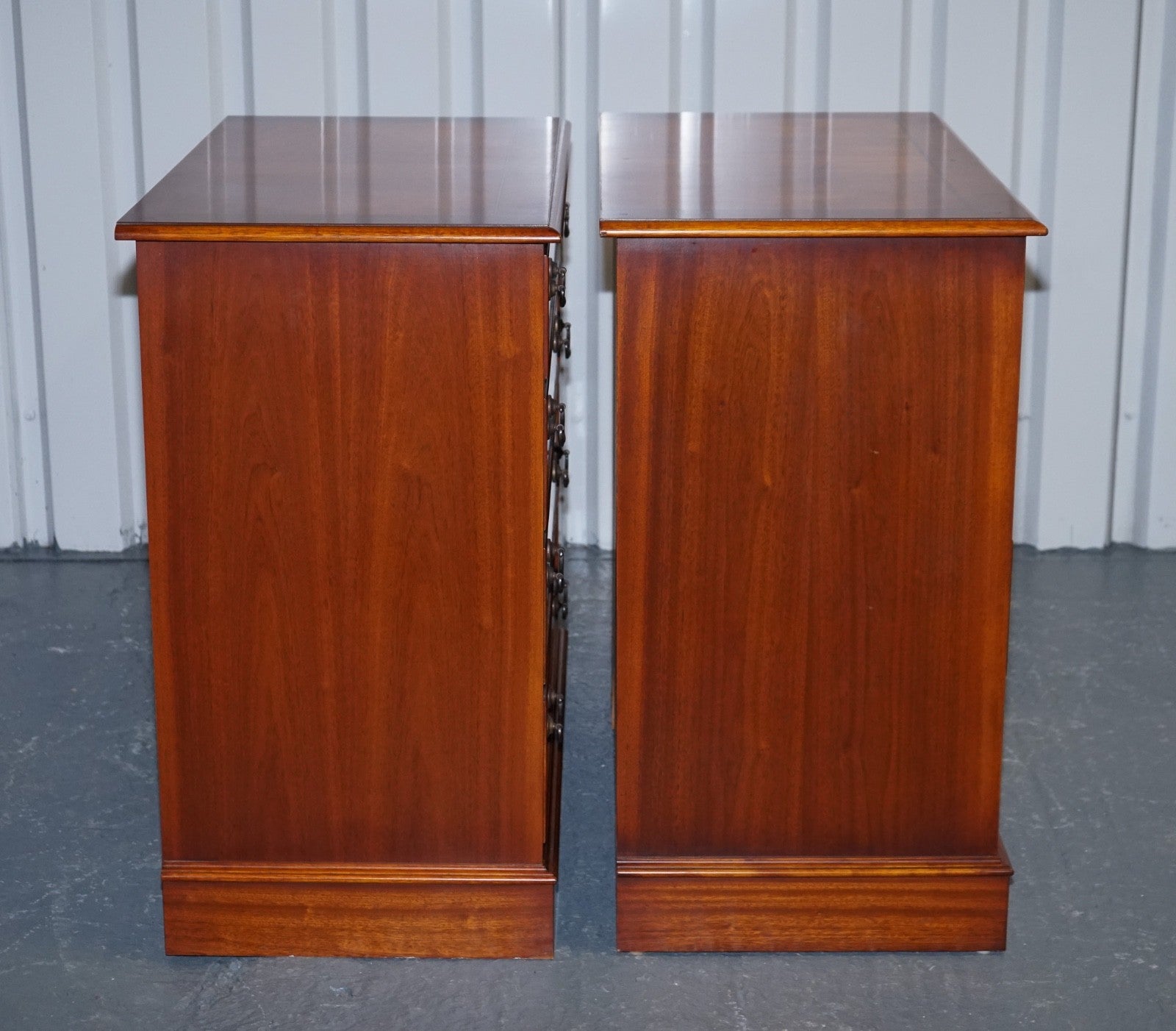 PAIR OF LARGE EDWARDIAN STYLE CHEST OF DRAWERS MADE BY PAUL SMITH BRIGHTON (2/3)