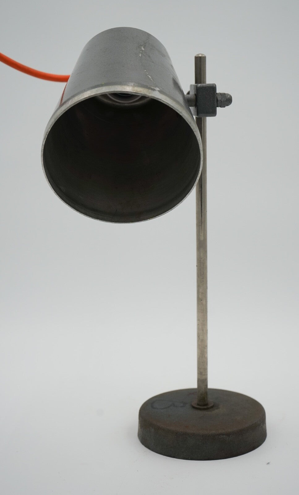 1940'S ENGLISH SALVAGED LABORATORY SCHOOL TABLE LAMP ADJUSTABLE LIGHT 001