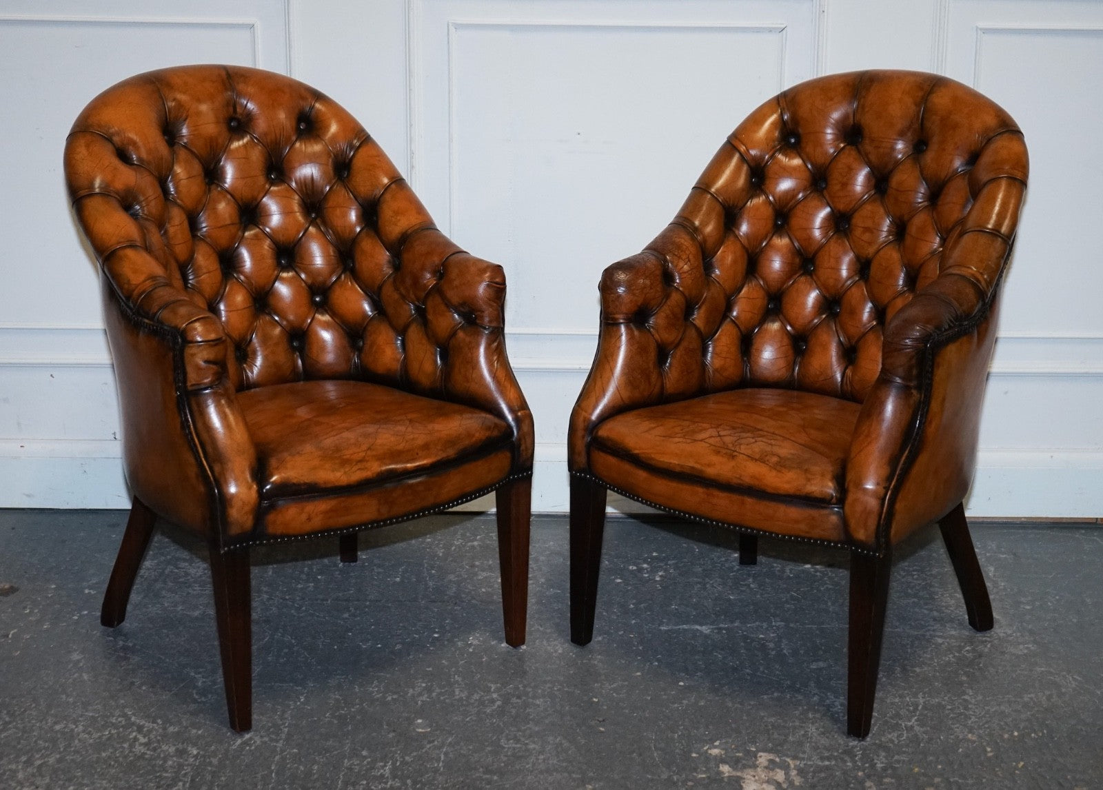 SET OF FOUR ENGLISH CHESTERFIELD HAND DYED LEATHER OFFICE LIBRARY TUB CHAIRS